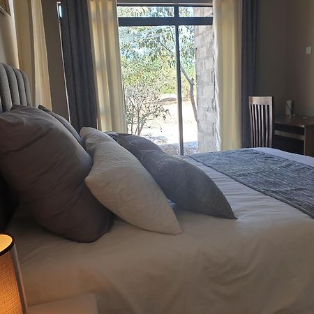 Villa Lombe, Off Great East Road, Silverest Silver Rest Extérieur photo